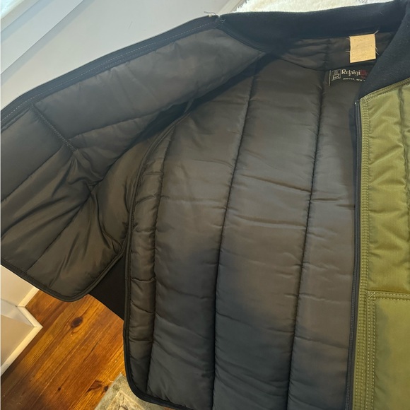 Men's RefrigiWear Vintage Olive Green Quilted Puffer Vest - Picture 4 of 6